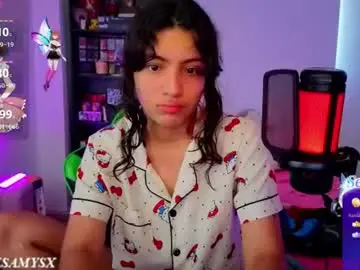 Chaturbate Free Porn Cam of helia_n_amy