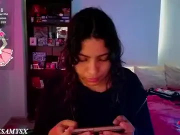 Chaturbate Adult Video Chat of helia_n_amy