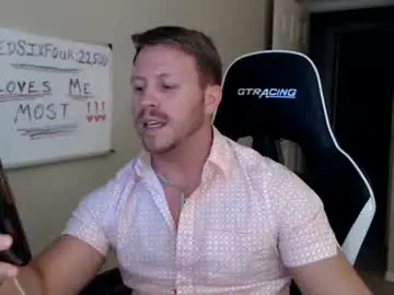 Chaturbate Live Sex Cam of player2pawns