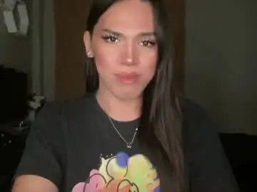 Chaturbate Live Sex Cam of wanna_bewithyouxxx