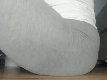 Chaturbate Live Sex of wet_pants2022