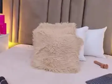 Chaturbate Adult Webcam of lindalove__
