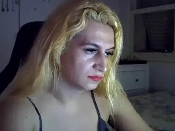 Chaturbate Live Sex Cam of luizacandy