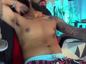 Chaturbate Live Sex Cam of stephenbrown_