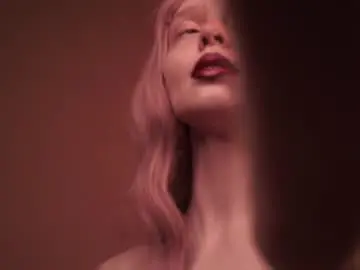 Chaturbate Free Porn Cam of ginger_hugs