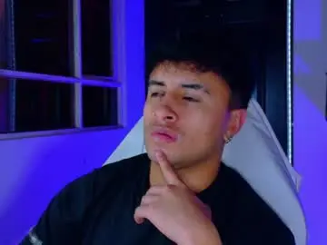 Chaturbate Free Porn Cam of jhon_mendozaa
