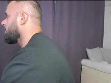 Chaturbate Free Live Porn of rickymiami1