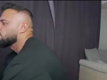 Chaturbate Watch Live Sex Cams of rickymiami1