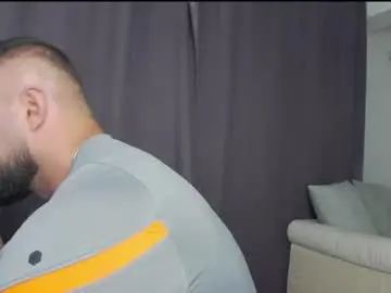 Chaturbate Free Porn Cam of rickymiami1