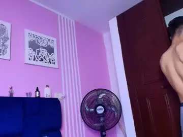 Chaturbate Adult Video Chat of taylor_stele