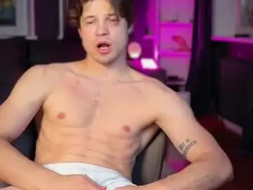 Chaturbate Free Porn Cam of marcus_paradise