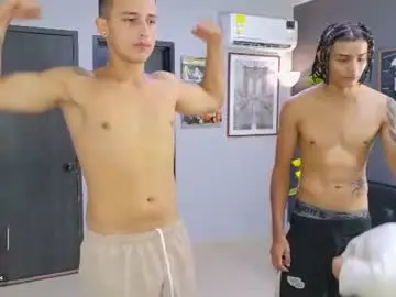 Chaturbate Best live sex cam show of masters_sexx