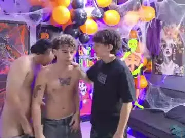 Chaturbate Free Porn Cam of masters_sexx
