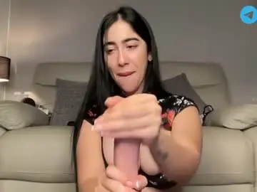 Chaturbate Adult Webcams of _gummies15