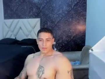 Chaturbate Adult Video Chat of andrew_jhones