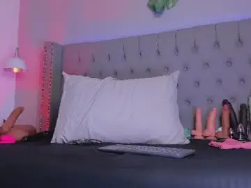 Chaturbate Live Porn of mafee_saenz