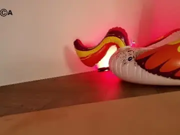Chaturbate Free Porn Cam of hollyextra