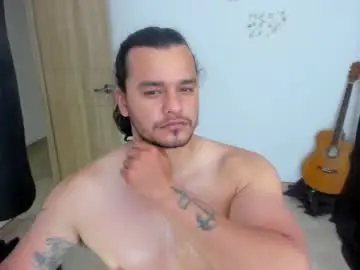 Chaturbate Watch Live Sex Cams of loganhot22