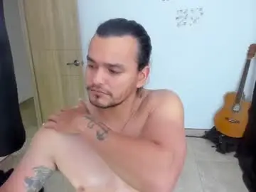 Chaturbate Free Live Porn of loganhot22