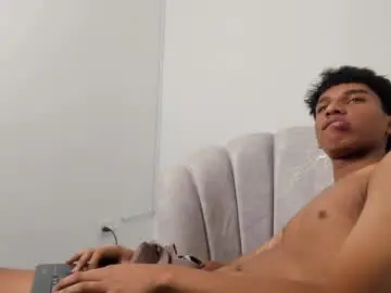 Chaturbate Free Porn Cam of stiven_cum2