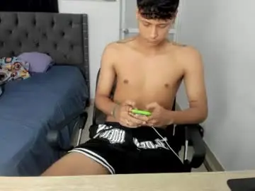 Chaturbate Live Sex of white_master444