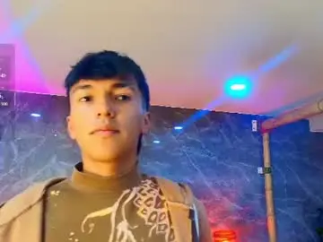 Chaturbate Live Sex of alex_santoss