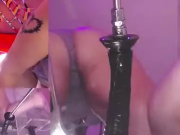 Chaturbate Live Sex of erikamontiel__