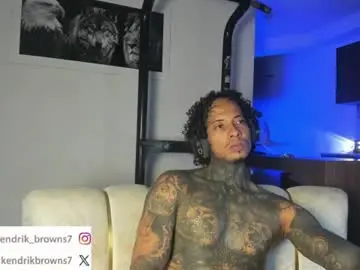 Chaturbate Live Sex Cam of kendrik_brown