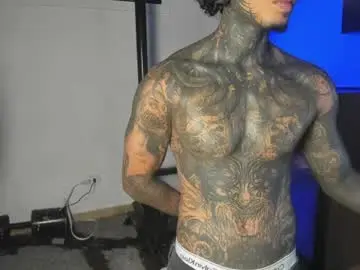 Chaturbate Live Sex Cam of kendrik_brown