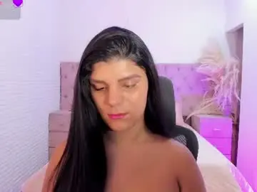 Chaturbate Watch Live Sex Cams of paulinabelle