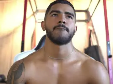 Chaturbate Live Sex Cam of reik_von