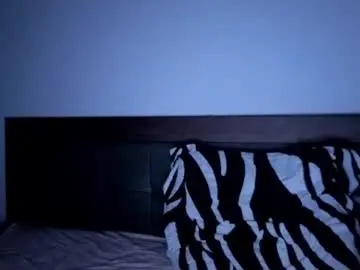 Chaturbate Live Sex of _just_a_simple_girl