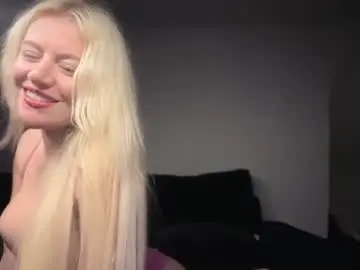 Chaturbate Nude Webcam of blondebunny999