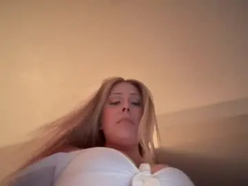 Chaturbate Nude Webcam of lizpurrxxx