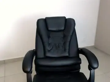 Chaturbate Live Sex Cam of pamy_assam_