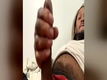 Chaturbate Watch Live Sex Cams of bigblkdick4wife2