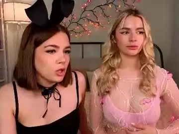 Chaturbate Adult Webcams of cloverfarewell