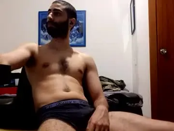 Chaturbate Live Sex Cam of cuteguy52