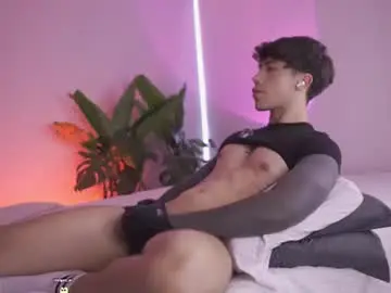 Chaturbate Watch Live Sex Cams of dwayne_xx