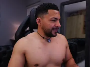 Chaturbate Live Porn of loganmartinx