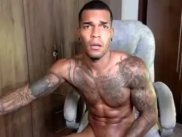 Chaturbate Free Porn Cam of strong_blackboy