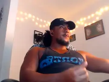 Chaturbate Watch Live Sex Cams of yosoy_enzo2020