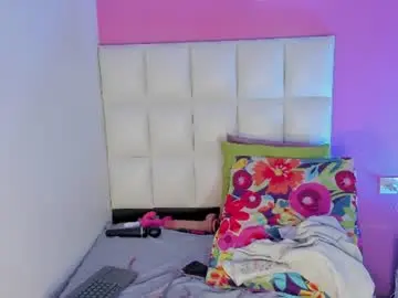 Chaturbate Watch Live Sex Cams of alanna_hot3