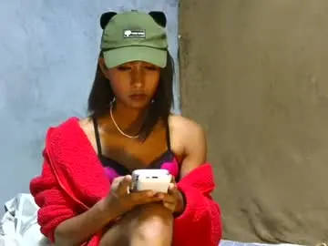 Chaturbate Live Sex of aya_cummer08