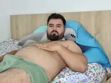 Chaturbate Live Sex Cam of daddyy000018