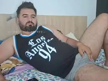 Chaturbate Adult Video Chat of daddyy000018