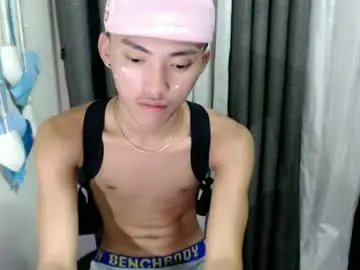 Chaturbate Live Porn of jemart_urnaughtboy