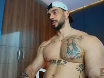 Chaturbate Free Porn Cam of massimo_visconti
