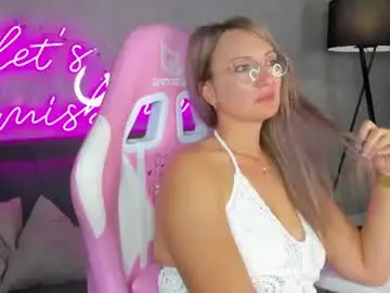 Chaturbate Nude Webcam of jennifer_hale