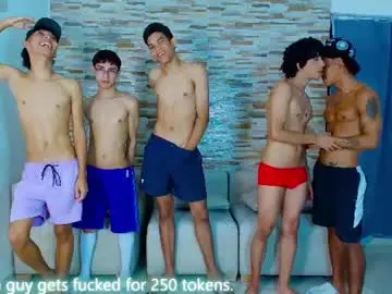 Chaturbate Free Porn Cam of kinkyhousexxx